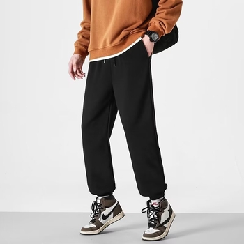 Muške casual hlače, crne, širokih nogavica, s vezicom, sportski stil, duljina 9/10