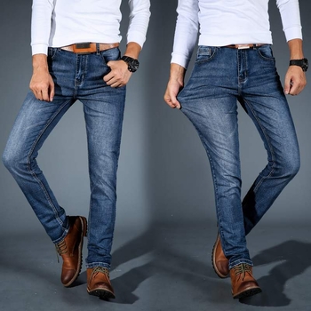 Ανδρικά τζιν από ελαστικό denim με επένδυση φλίς, ίσια γραμμή, στενή εφαρμογή, φθινοπωρινό-χειμερινό casual.