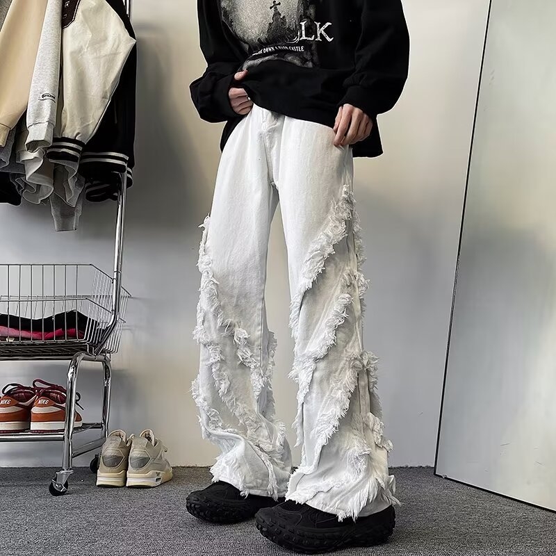 Muške traperice s frayed rubom, denim, jesen-zimska moda, straight kroj, street hip-hop stil