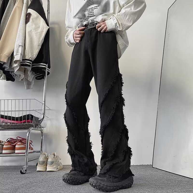 Muške traperice s frayed rubom, denim, jesen-zimska moda, straight kroj, street hip-hop stil