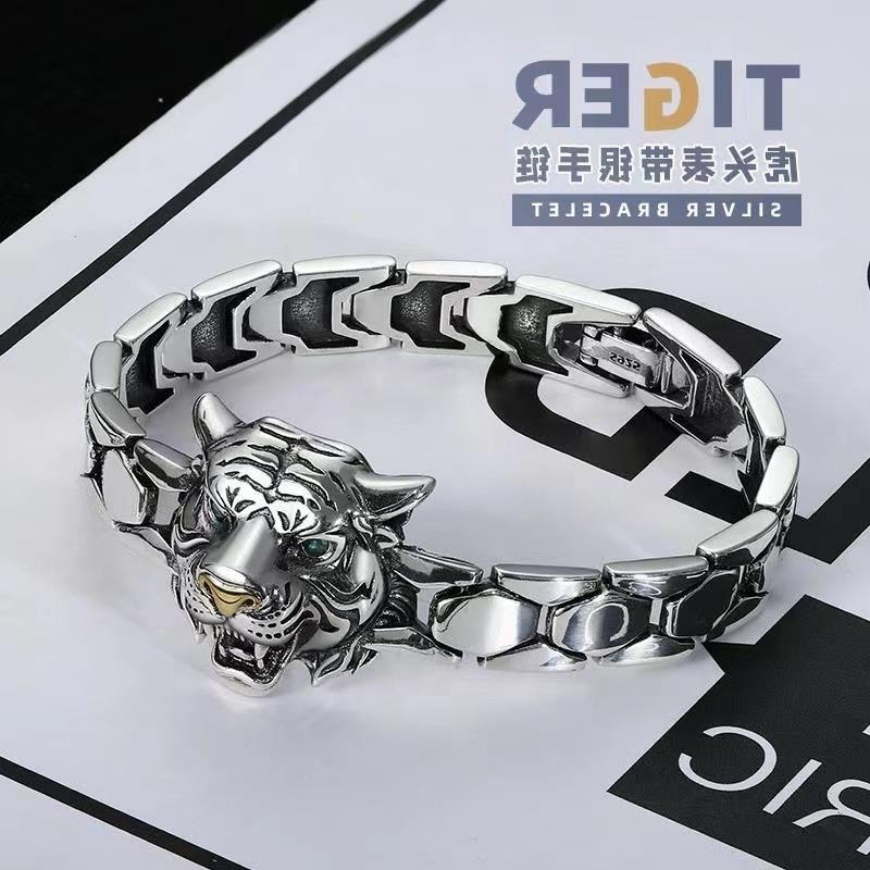 Narukvica s glavom tigra i metalnom trakom – Unisex, vintage stil