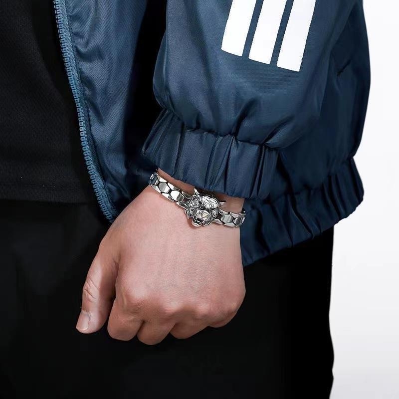 Narukvica s glavom tigra i metalnom trakom – Unisex, vintage stil