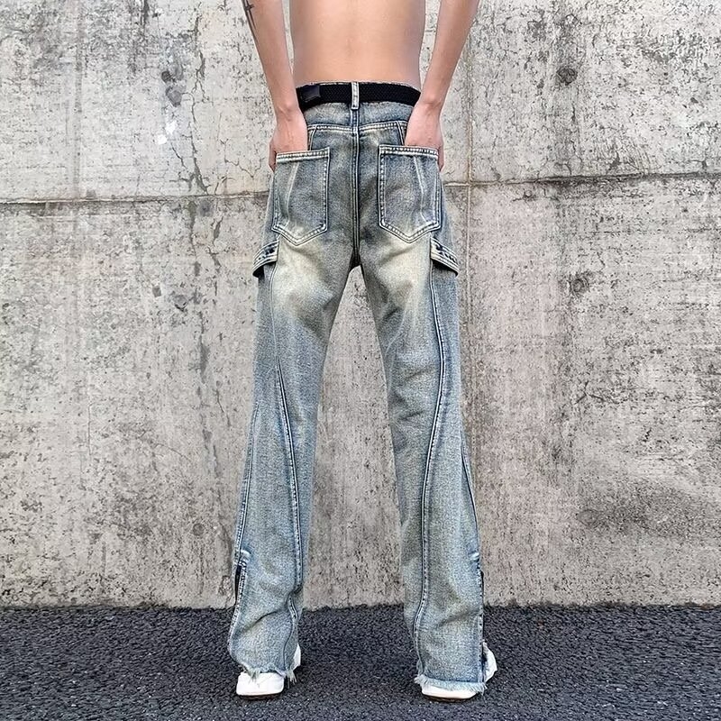 Muške američke retro traperice, isprani denim, uski ravni kroj s blagim proširenjem.