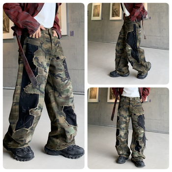 Muške traperice s camouflage panelom u američkom street vintage stilu, opuštene široke krojeve, cargo hlače
