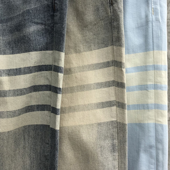 Muške traperice ravnog kroja, slim-fit, s dizajnom četiri crte, casual, svestrane