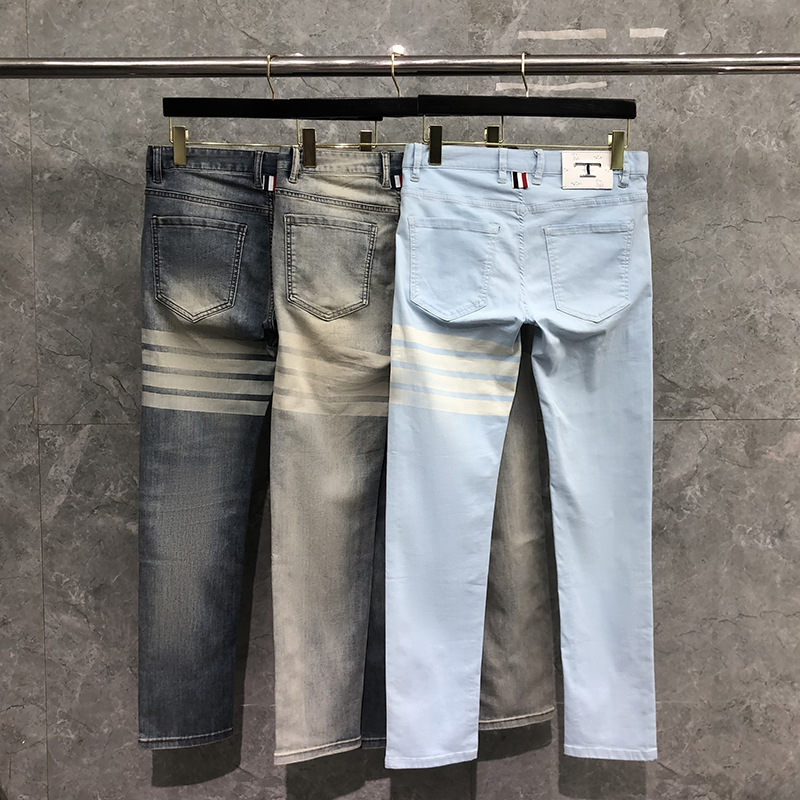 Muške traperice ravnog kroja, slim-fit, s dizajnom četiri crte, casual, svestrane