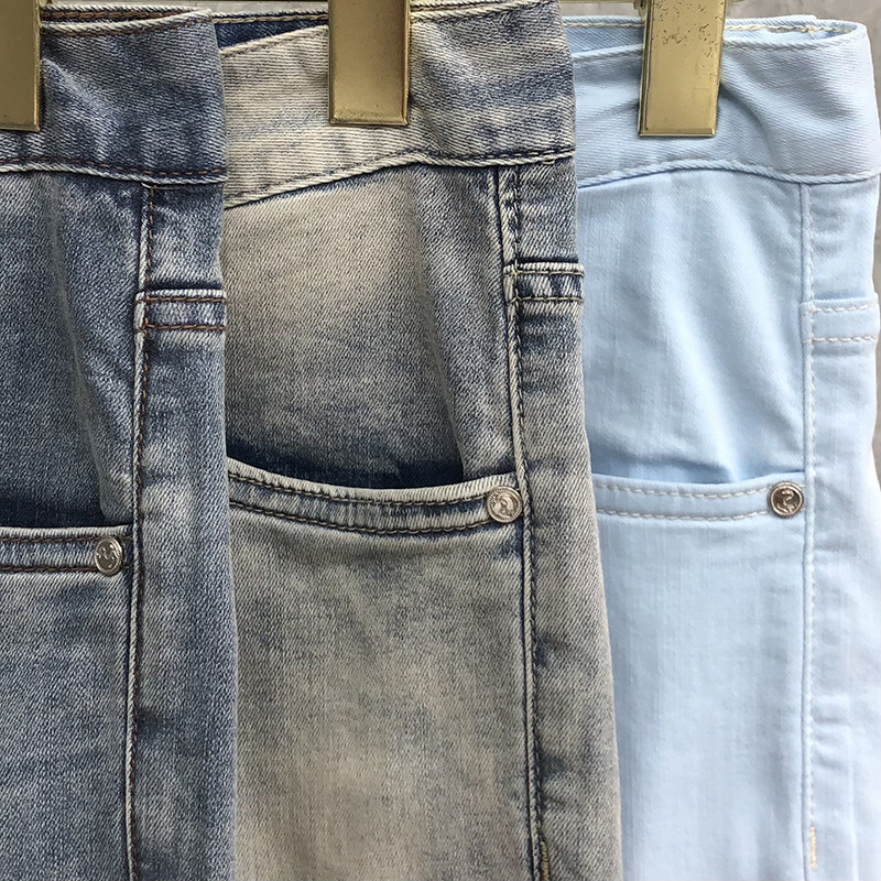 Muške traperice ravnog kroja, slim-fit, s dizajnom četiri crte, casual, svestrane