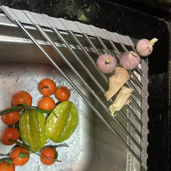 Sklopivi trokutasti stalak za sudoperu za odvodnju, držač za zdjele i pribor, držač za spužvu za odvodnju i zavjesa za odvodnju