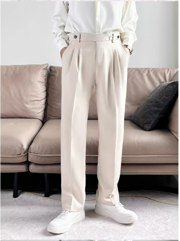 Nove muške premium casual hlače, ravnog kroja, s blagim padom tkanine, jedne boje