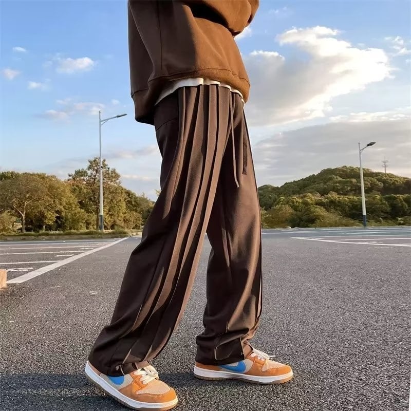Barna oversized nadrág lazán szabott egyenes vonalú, drapált és széles szárú, őszi casual viselet, poliészter-keverék