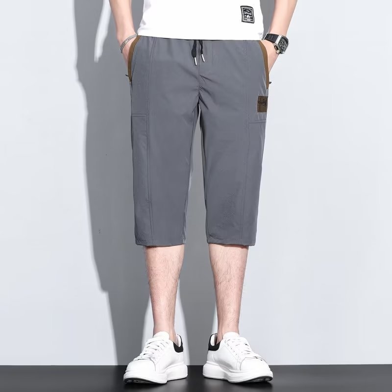 Férfiaknak készített egyenes szabású félhosszú sort, körülbelül 7/10 hosszú, nyár 2023, könnyű Ice Silk anyag, hétköznapi sportos stílus, divatmárka