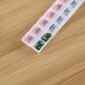 Dvo-redna prenosna kutija za lijekove za tjedan s 14 pretinaca, plastična kutija s otvorenim poklopcem
