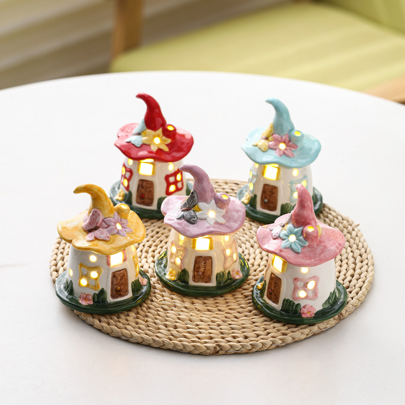 Porcelanska noćna lampica "Magic House" – slatka dekorativna lampa za dječju sobu