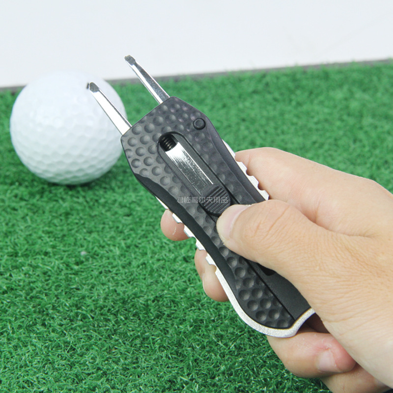 Golfska vilica za greens s opružnim mehanizmom, izvučiva i uklonjiva magnetska oznaka – Golf dodatak