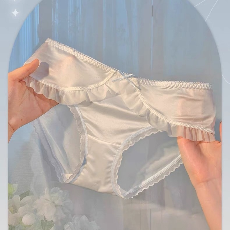 Ženske gaćice od ledenog svile s čipkom, prozirna mreža, plisirane trake i kontrastne boje