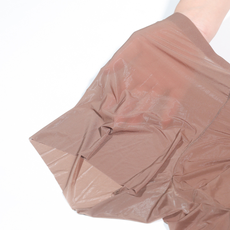 Muške bezšivne gaćice od ice silk – tanke, prozirne i sjajne