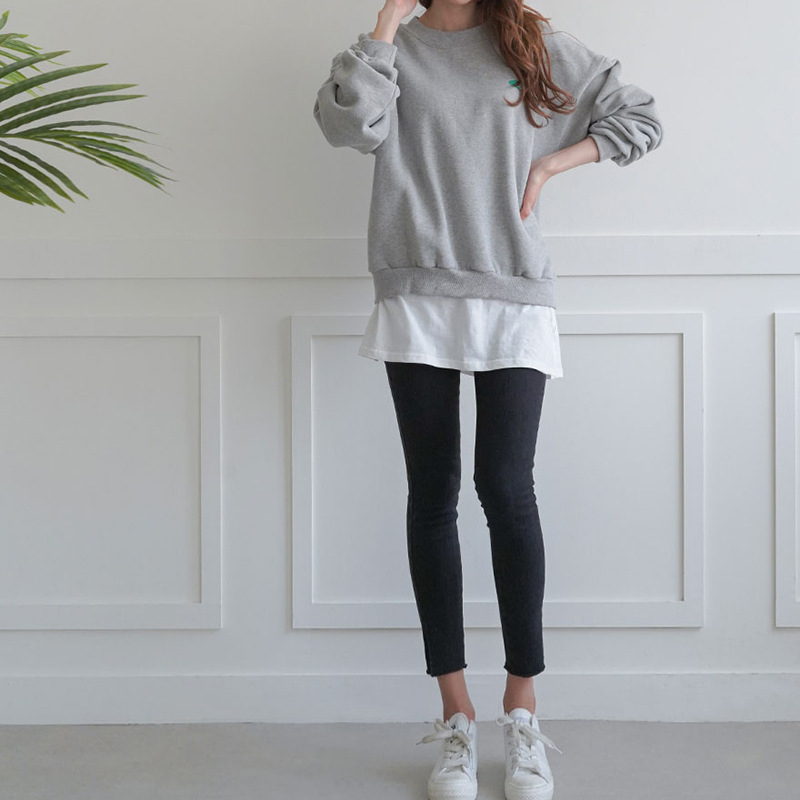 Labavi pamukasti top bez rukava za slojevito nošenje, s otkrivenim rubom, okrugli izrez, japanski streetwear stil
