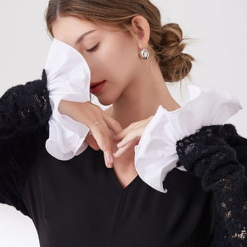 Pamuk bluza s plisiranim puff rukavima i odvojivim ukrasnim manžetama za žene