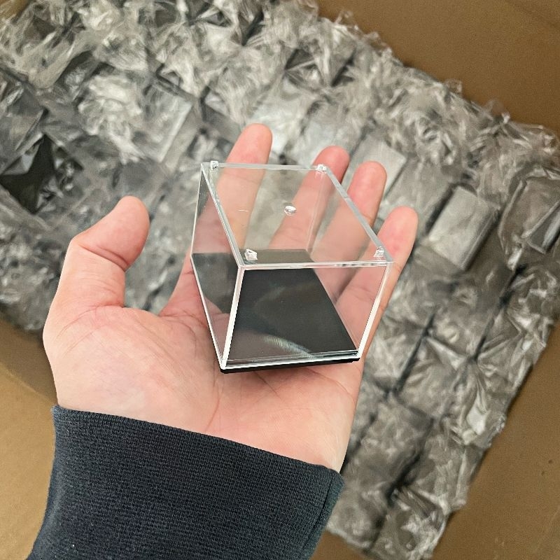 Akrilna mini vitrina za anime figure s crnom osnovom, verzija 2.0, stolna izložbena kutija, za zaštitu od prašine