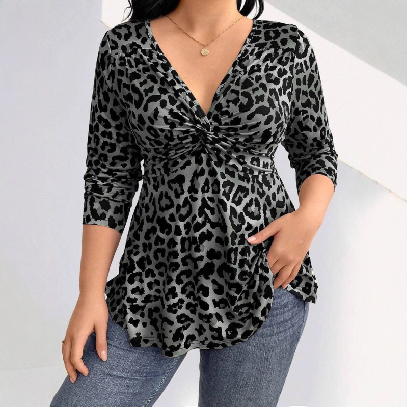Majica s leopard uzorkom, uski kroj, V-izrez