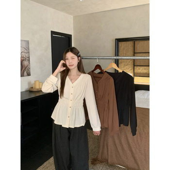 Γυναικείο πουκάμισο με V-λαιμό, Plus Size, Πολυεστέρας, Κομψός σχεδιασμός που επισημαίνει τη σιλουέτα, φθινοπωρινό 2025, 80325