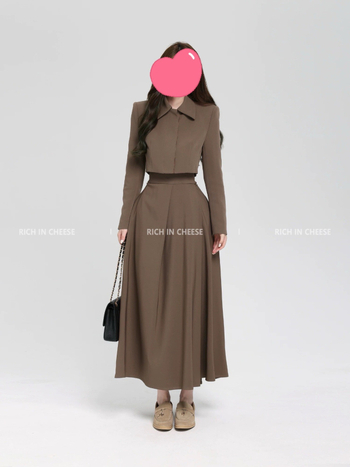 Shuhule Hepburn kostim set: kratki top s visokim strukom i duga suknja od kostimskog materijala, elegantan izgled