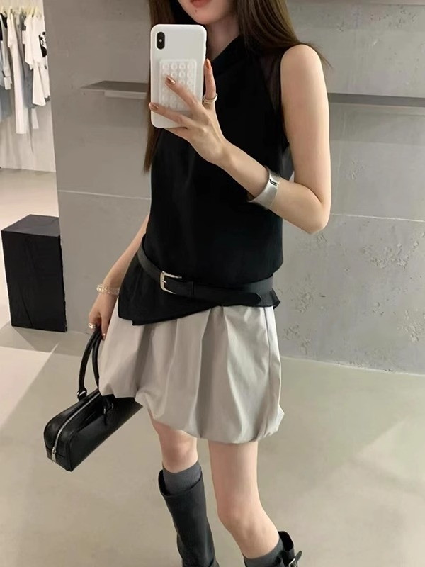 Korejski stil OOTD set: visoka kvaliteta, jedinstven izgled, crni top bez rukava i siva balon suknja za žene, ljeto