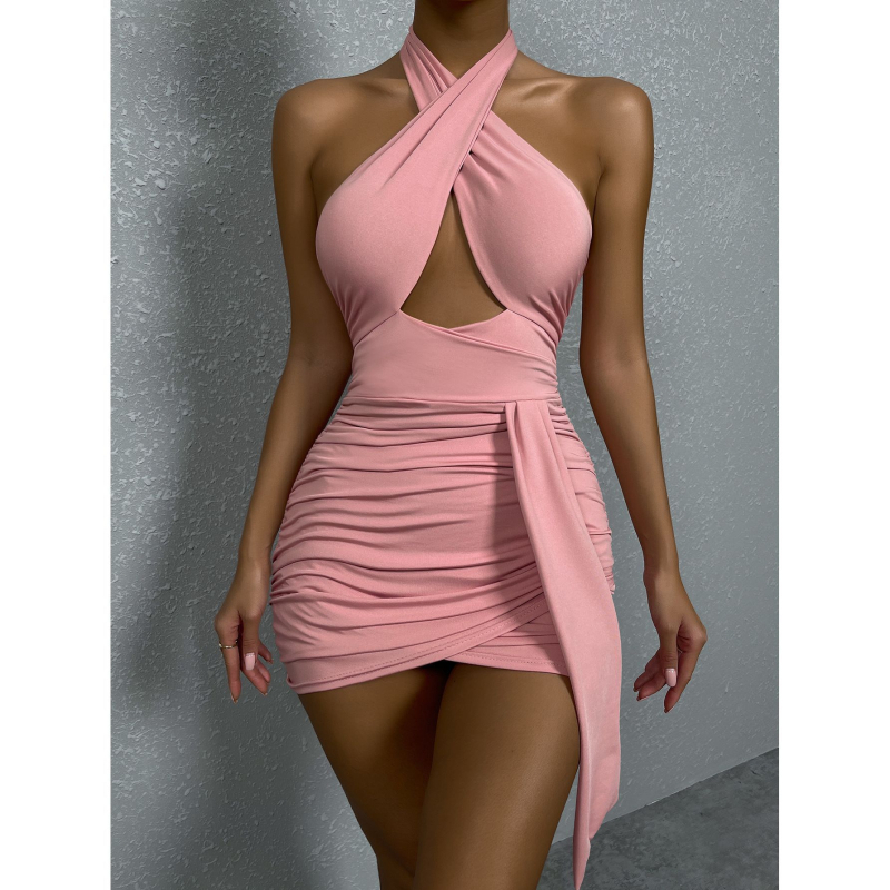 Ružičasta haljina bodycon s halter vratom, plisirana, otvorena leđa, kratka