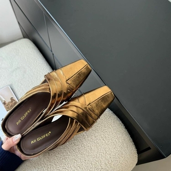 Francia retro stílusú női zárt orrú papucs, klinikus sarokkal, slip-on lazy mules, félpapucs, tavaszi 2026 modell