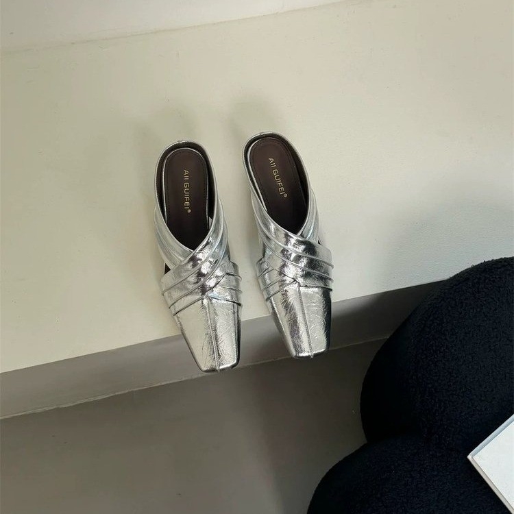 Francia retro stílusú női zárt orrú papucs, klinikus sarokkal, slip-on lazy mules, félpapucs, tavaszi 2026 modell