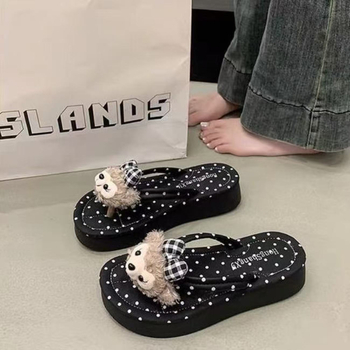 Ženske sandale s debelim đonom i dizajnom Duffy medvjeda, ljetne plažne sandale, PVC gornji dio i đon, ravna peta, debljina đona 3–5 cm