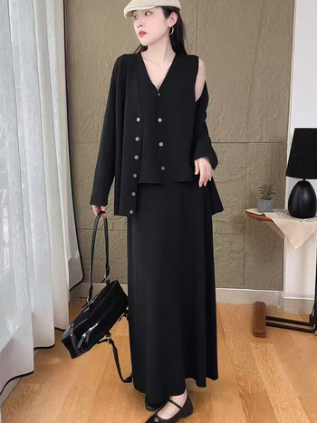 Elegantni ženski pleteni trodijelni set za jesen-zimu: udoban kardigan, suknja i prsluk