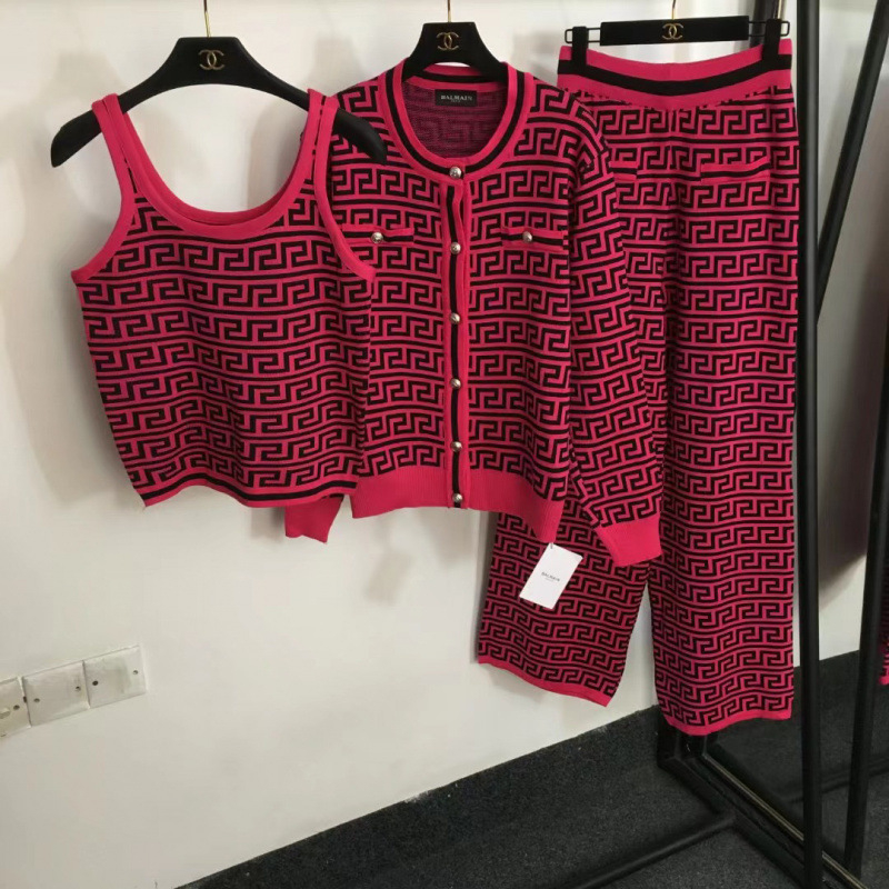 Ženski jesensko-zimski jacquard pleteni set: kardigan, jakna i prsluk, visokim strukom, vitka silueta, široke ravne hlače