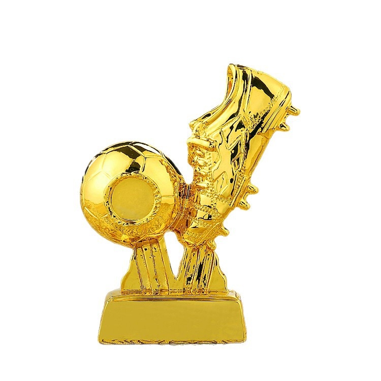Svjetsko prvenstvo u nogometu: Zlatna cipka – suvenir, trofej za najboljeg strijelca, model nogometnog trofeja za djecu