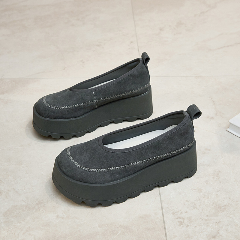 Ženske tenisice s debelim potplatom i unutarnjim podizanjem visine, retro dad shoes stil, sportske casual tenisice za proljeće 2025