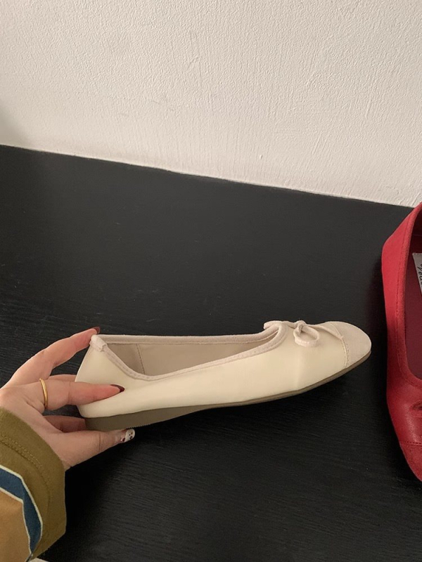 Plave ženske balerinke s mašnicom, zaobljenim vrhom, niska potpetica, slip-on