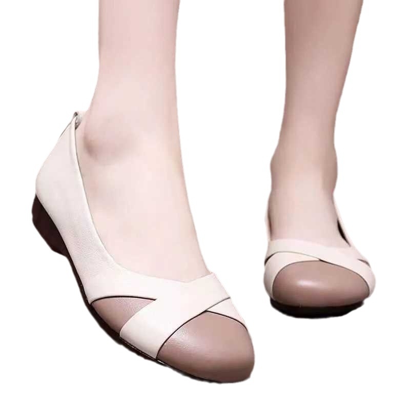 Loafers od teleće kože prve klase s mekim potplatom, slip-on, za žene, proljeće i jesen, okrugli vrh, ravna potpetica, pogodni za žene srednje dobi i starije