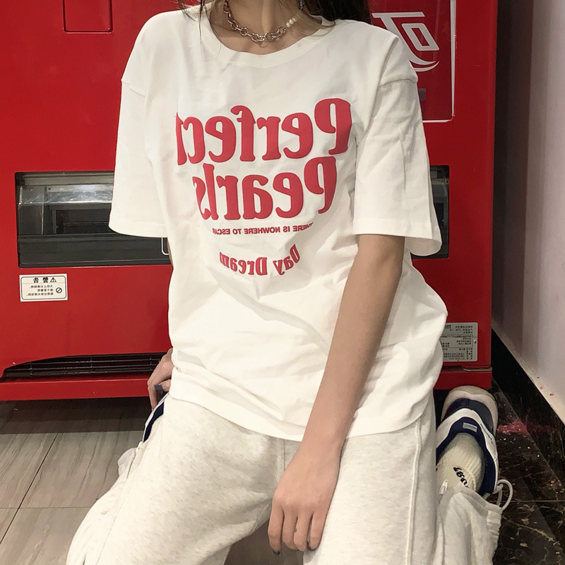 Ljetni ženski T‑shirt s Harajuku stilom, kratkih rukava, udoban slobodan kroj, Korejskog dizajna.