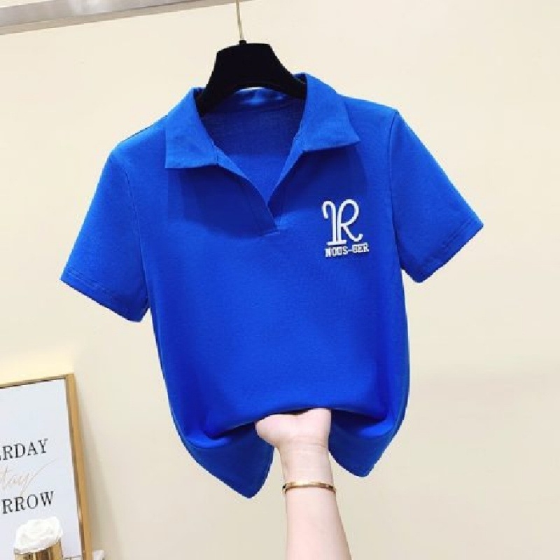 Ženski T-shirt s kratkim rukavima i Polo ovratnikom u Klein Blue, ljetni model, uskog kroja