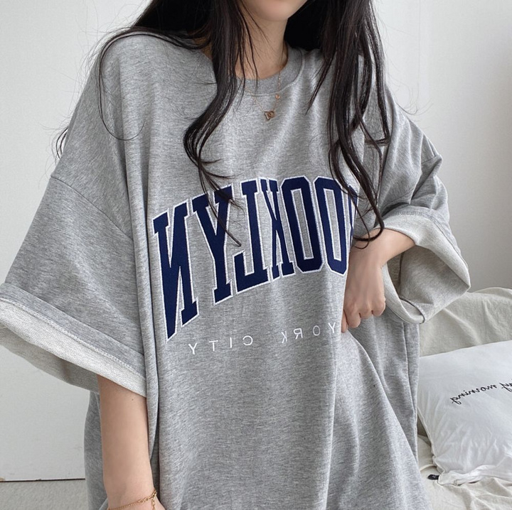 Ženski pamukasti T shirt kratkih rukava u korejskom stilu, opuštena ljetna silueta, velika veličina, za parove, nišni dizajn