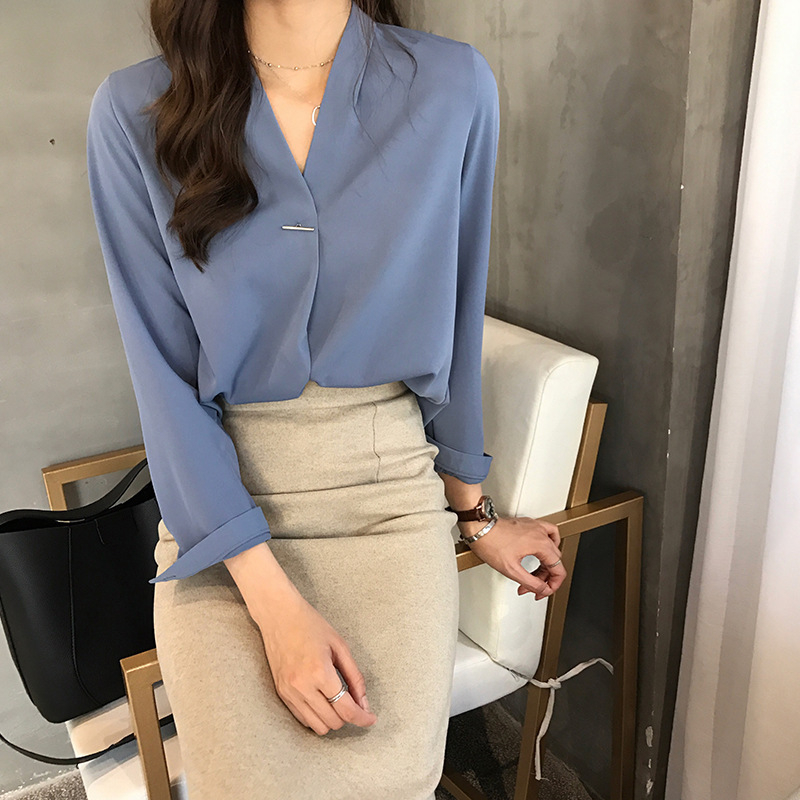 Ženska bluza s V-izrezom, dugi rukavi, korejski stil, jednobojni osnovni top za svakodnevno nošenje, elegantan stil 2024