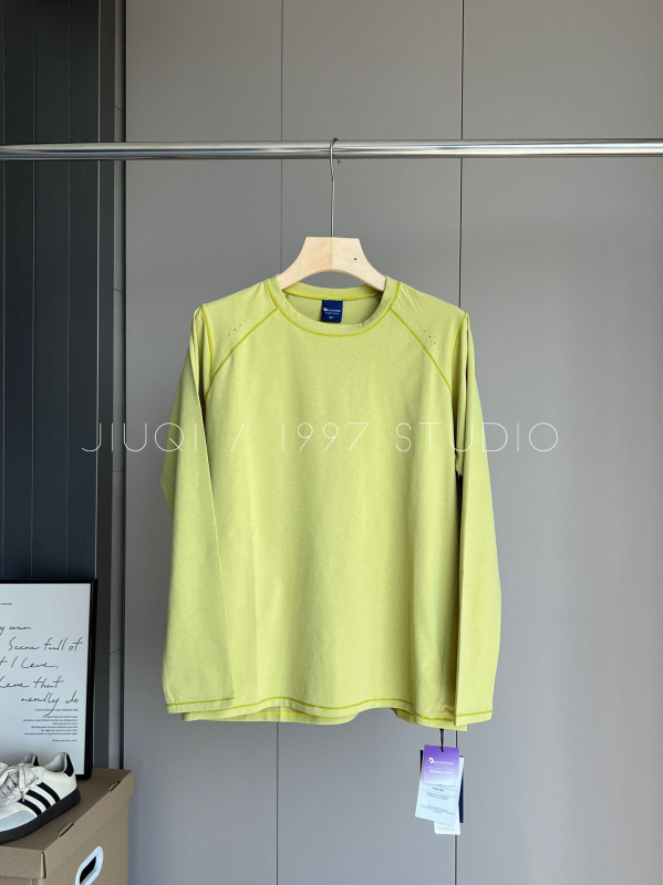 Ženski sportski T-shirt s dugim rukavima za planinske aktivnosti – brzo sušenje, antibakterijski, prozračan, okrugli izrez, udoban kroj