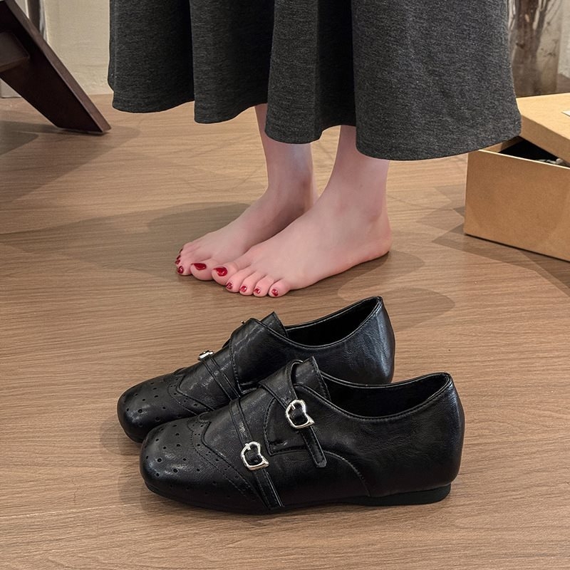 Ženske kožne loaferice s 4 cm skrivenim podizanjem, britski stil, kvadratni vrh, rezbareni dizajn, za jesen-zimu