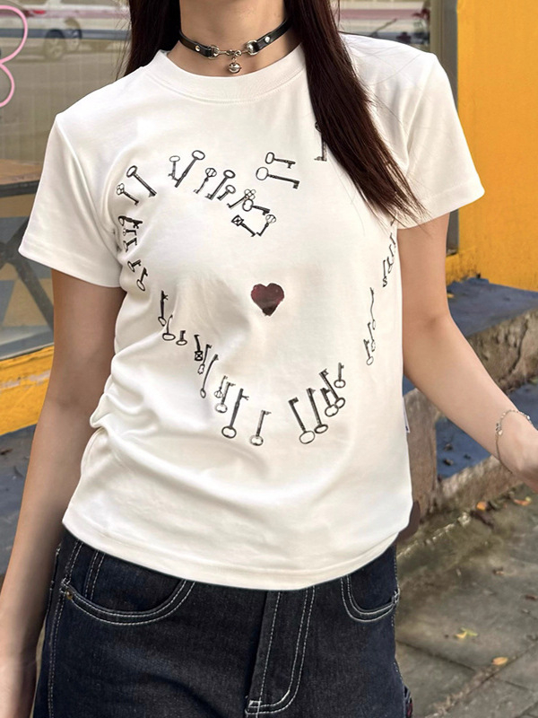 Ženski kratki T‑shirt s otiskom srca u američkom retro ulicnom stilu, uski kroj, za proljeće i ljeto