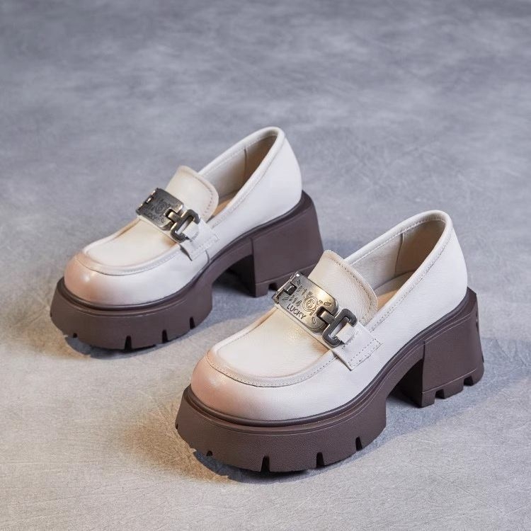 Ženske loaferice s debelim potplatom za povećanje visine, jesen 2025, francuski stil, britanska metalna kopča, ravne cipele