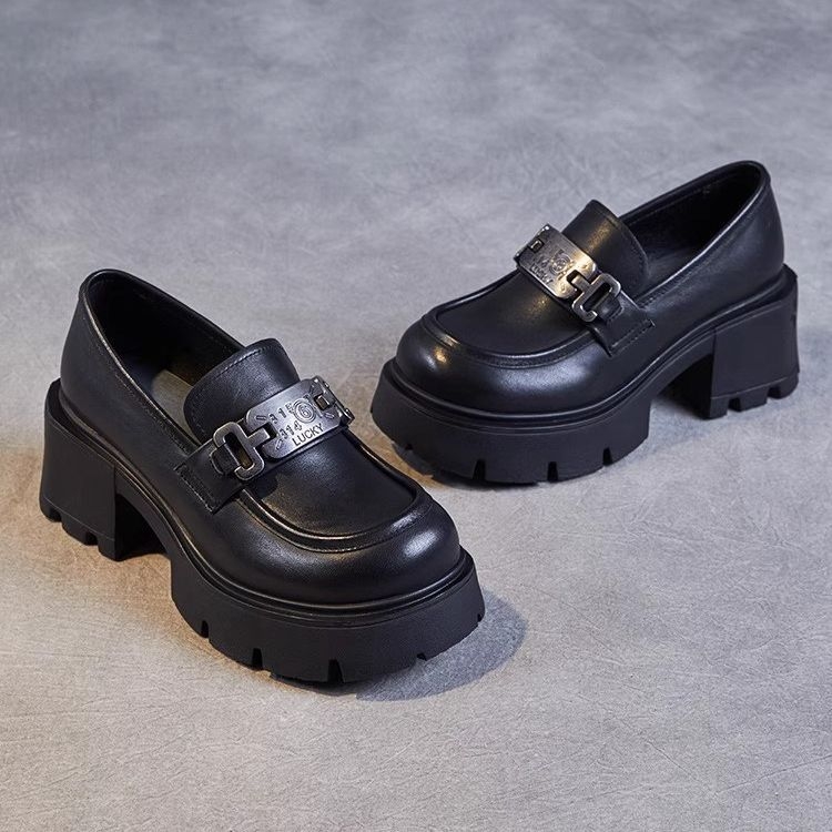Ženske loaferice s debelim potplatom za povećanje visine, jesen 2025, francuski stil, britanska metalna kopča, ravne cipele