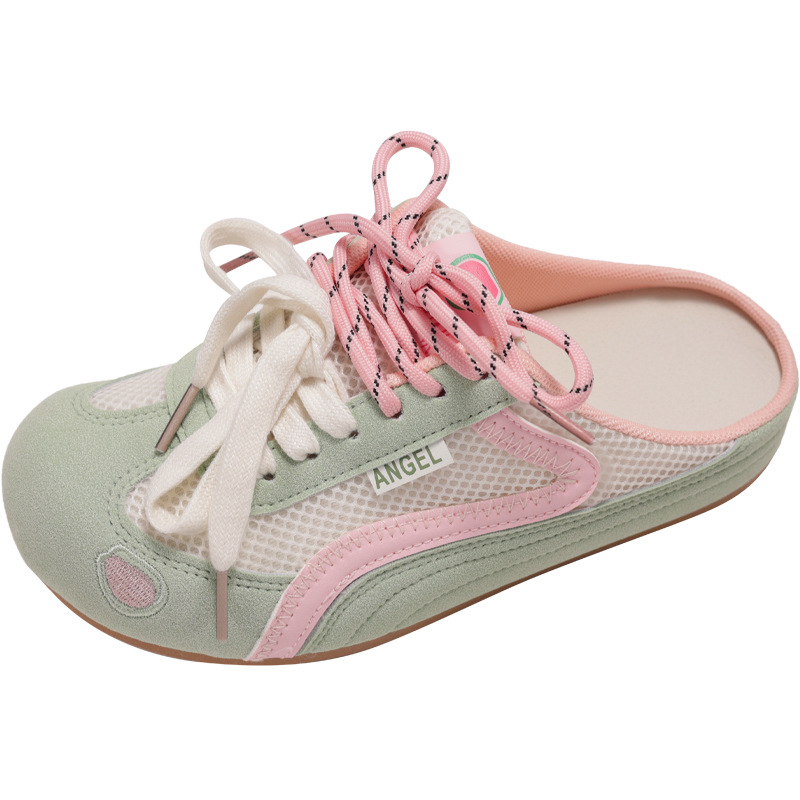 Ženske sandale u Birkenstock stilu, zatvorenim nosom, protuklizna ravna potplata, crveni retro dizajn, ljeto 2025