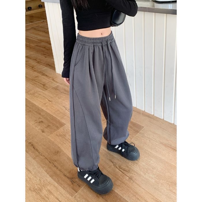 Ženske sive jogger hlače za plus size, kratkog stasa, proljetno-jesenski stil, opuštena silueta, ravnog kroja
