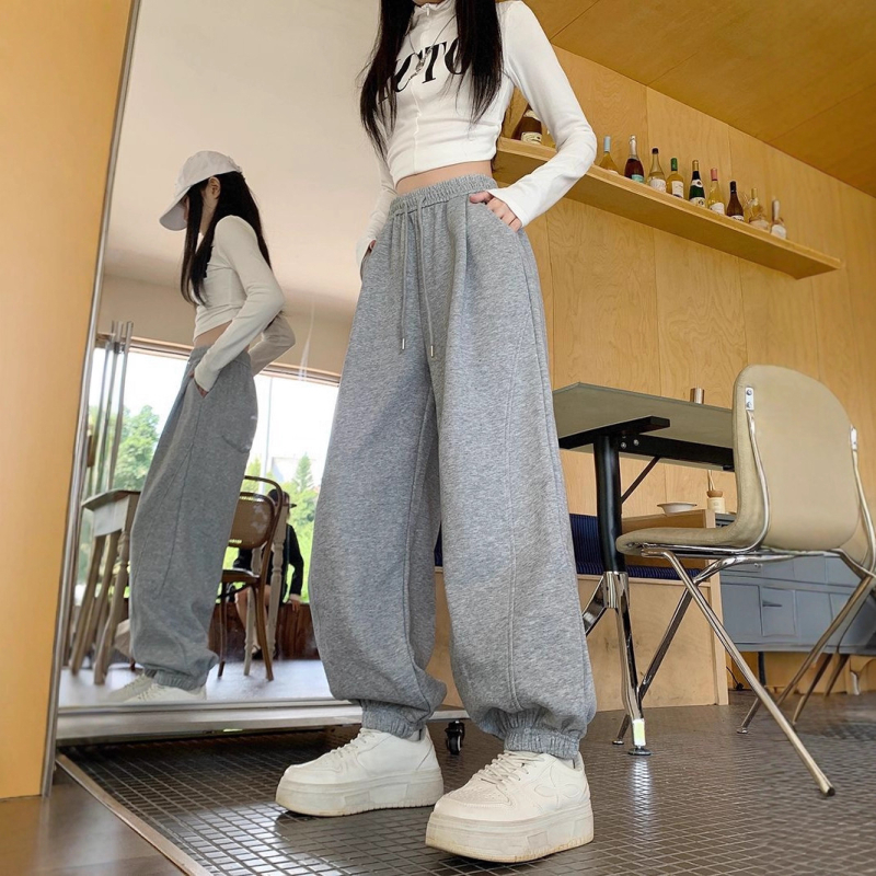 Ženske sive jogger hlače za plus size, kratkog stasa, proljetno-jesenski stil, opuštena silueta, ravnog kroja