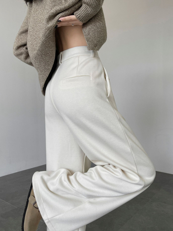 Anchen Off-White acetatna vuna ženske casual hlače, širokih nogavica, duge i ravne krojenje, elegantno drapiranje, jesen 2026